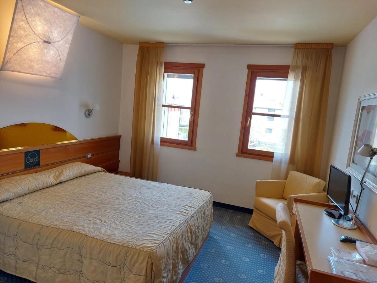 Hotel Ristorante La Casona Feltre Eksteriør billede