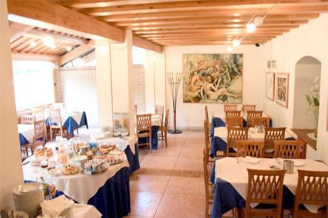 Hotel Ristorante La Casona Feltre Eksteriør billede